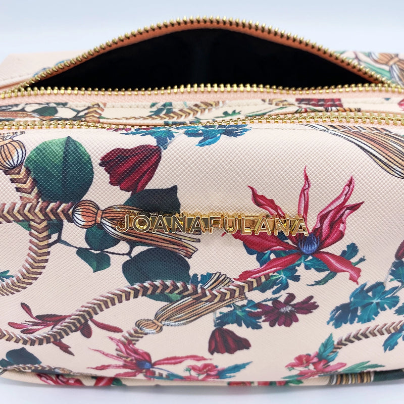 Joana Fulana™ Essential Wash Bag | Golden Tassel Collection - Nude